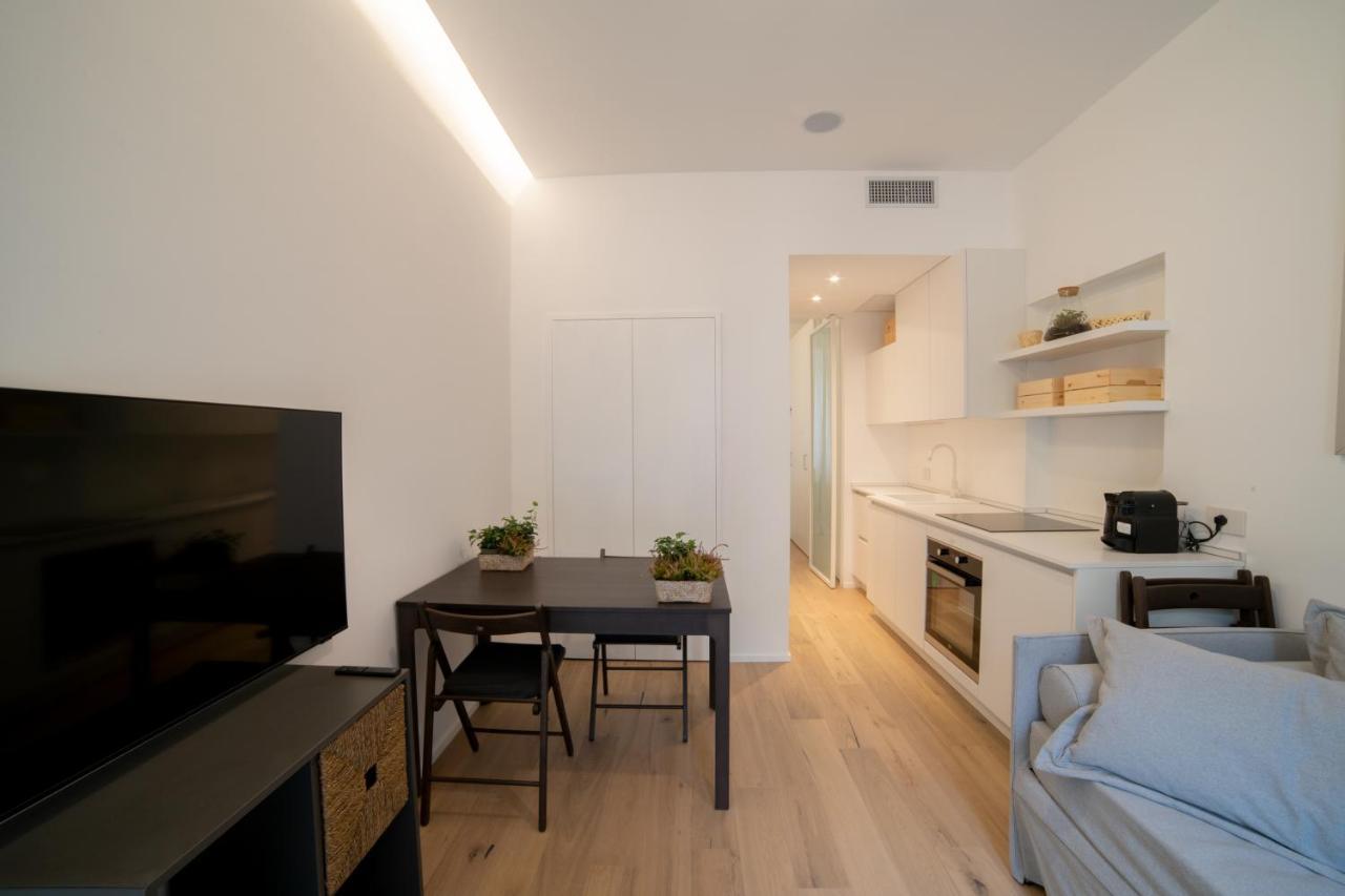 Navigli-Centro-Universita, Amazing New Apartment Milano Ngoại thất bức ảnh