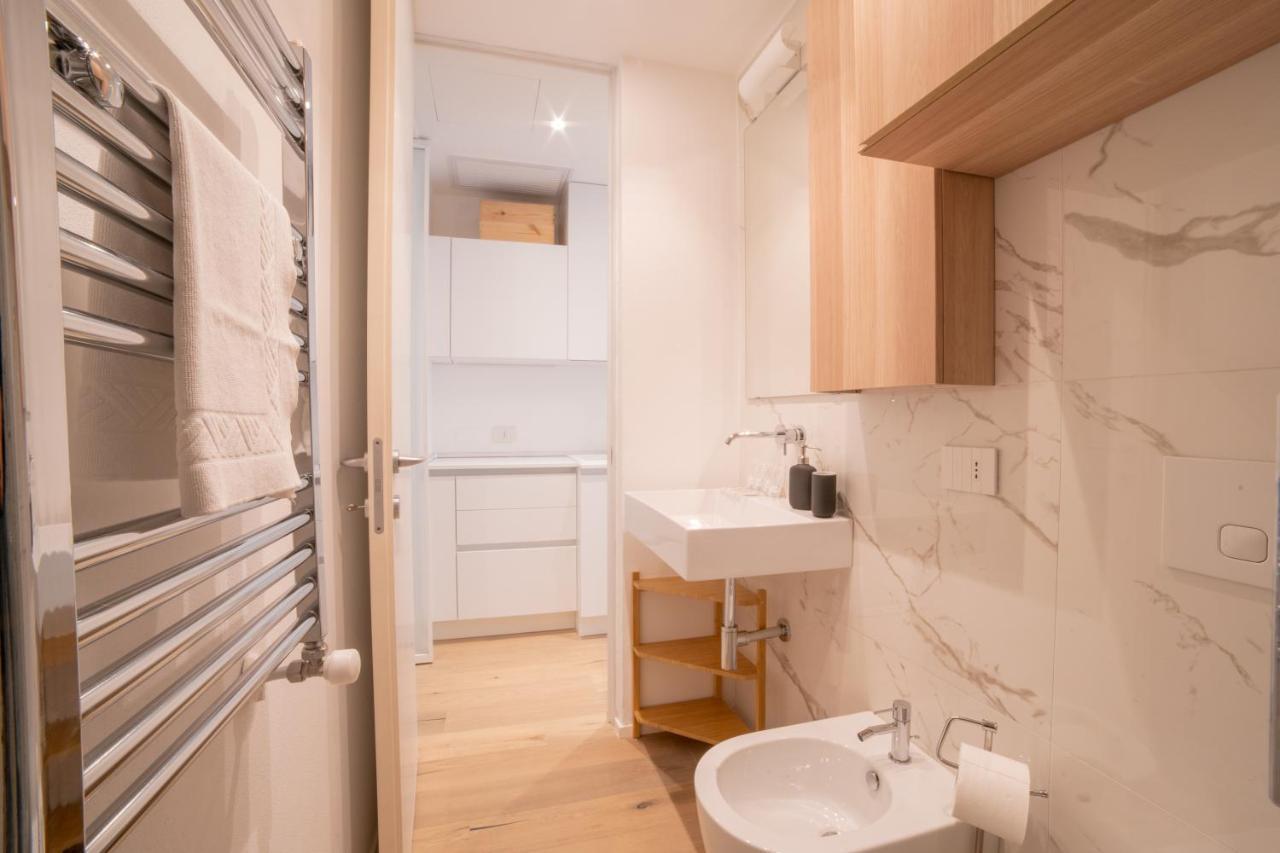 Navigli-Centro-Universita, Amazing New Apartment Milano Ngoại thất bức ảnh